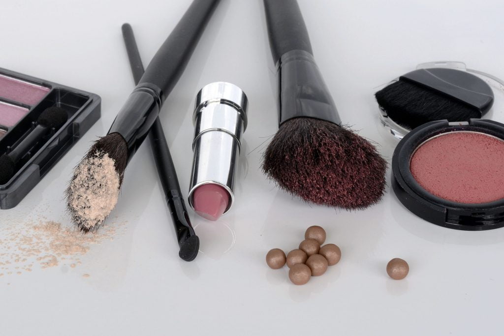 come smaltire prodotti make up