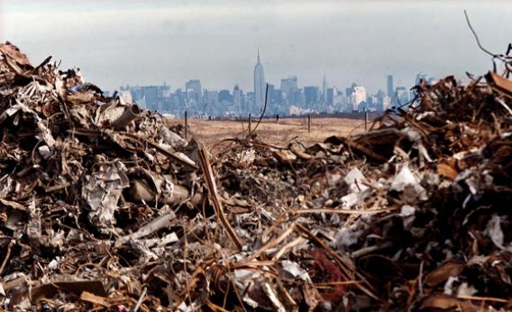 discarica_Fresk_Kills_Landfill_skyline_NewYork